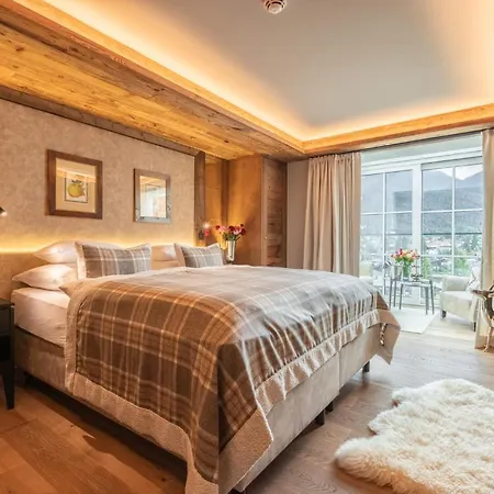 Alpin Sacher 5*
