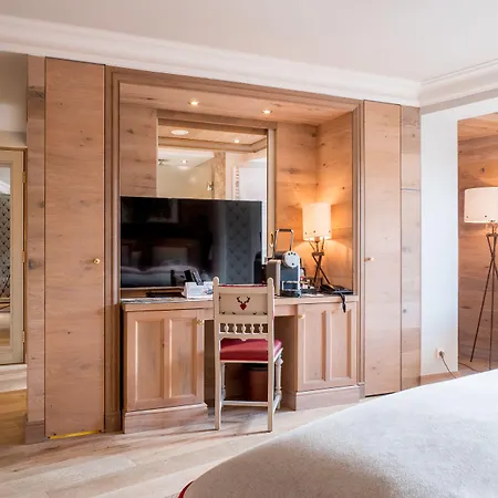 Alpin Sacher 蒂罗尔-泽费尔德