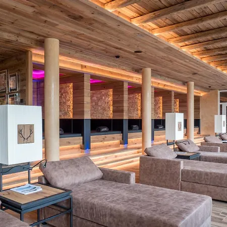 Alpin Sacher 蒂罗尔-泽费尔德