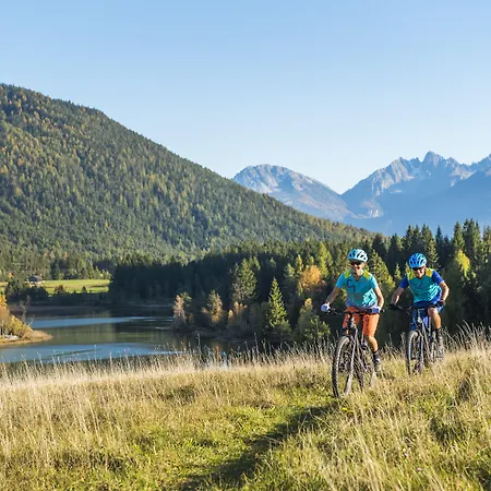 Otel Alpin Sacher Seefeld in Tirol
