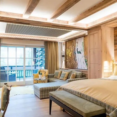 Alpin Sacher 5*