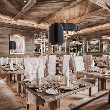 Alpin Sacher 蒂罗尔-泽费尔德