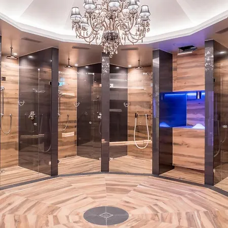 Alpin Sacher 酒店 5*